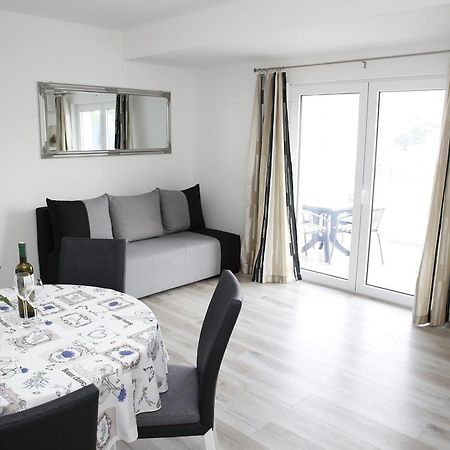 Apartments Gabrijel Vodice Ngoại thất bức ảnh