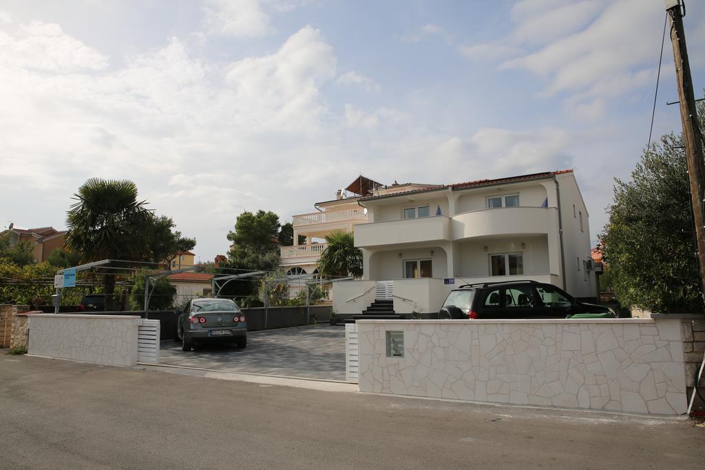 Apartments Gabrijel Vodice Ngoại thất bức ảnh
